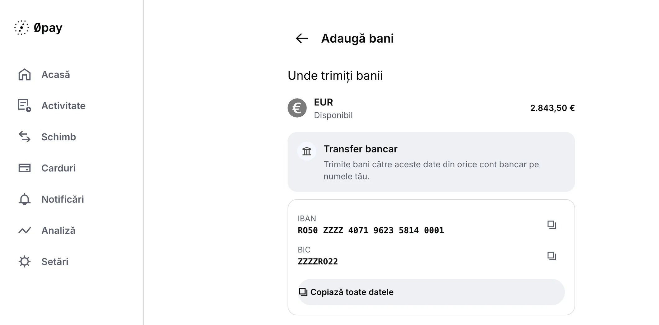 Adaugă bani pe un ecran lat: datele pentru transfer bancar ale contului în euro, cu IBAN-ul în grupuri de câte patru, BIC-ul și Copiază toate datele